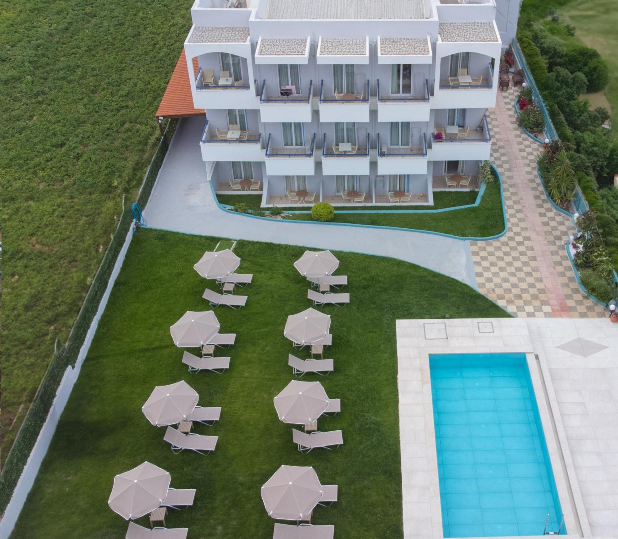 Pinelopi Hotel Platanes  Buitenkant foto