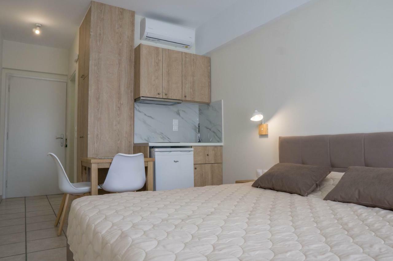 Pinelopi Hotel Platanes  Buitenkant foto